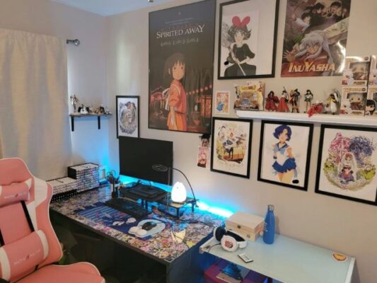 Anime-Inspired Accent Pieces